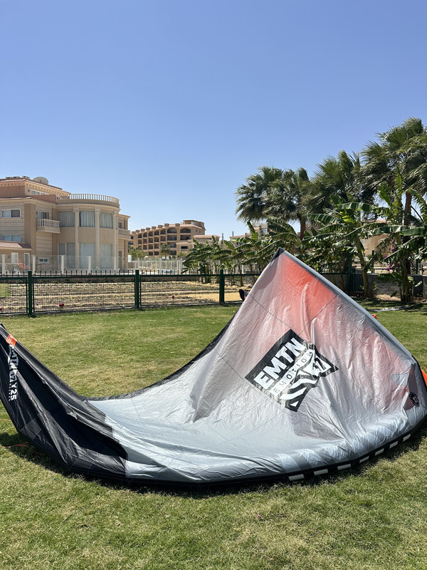 IMG-4933.jpg
