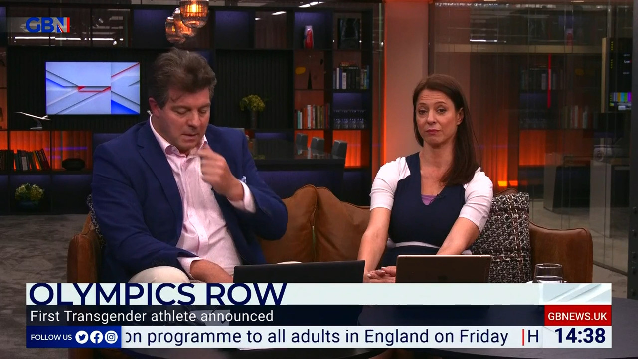 06.21 - 12.00.00 - DePiero & Halligan. What makes Britain tick. The n..._002.ts_snapshot_46.13.326