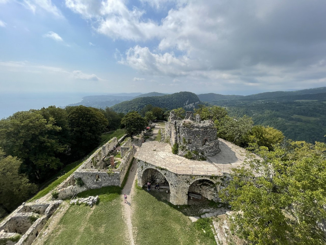 8A7956A0-E938-4A27-9BD5-7B29FFB8CBA3