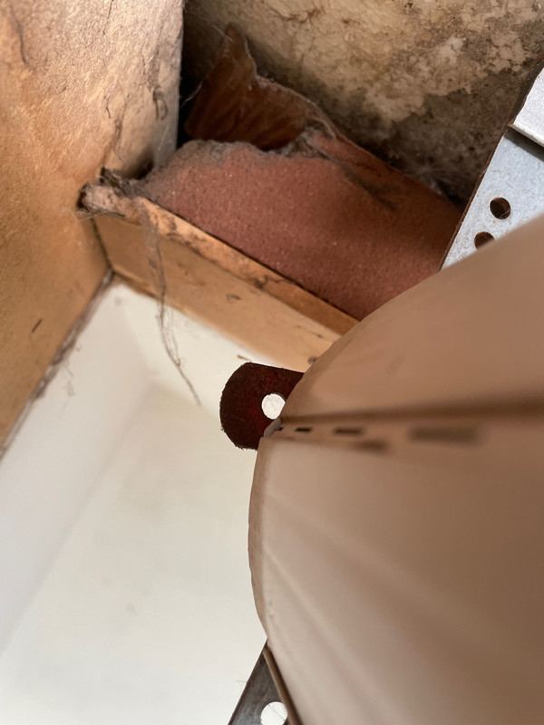 71C8D179-6B46-47C0-A949-8092E01A7866