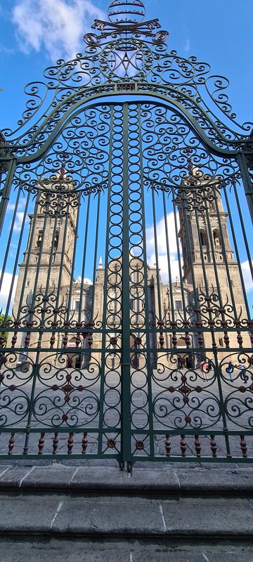 DÍA 9. SÁBADO 31 OCTUBRE 2020, TOUR POR CHOLULA Y PUEBLA - MÉXICO, GUANAJUATO Y PUEBLA. OCTUBRE 2020 (20)