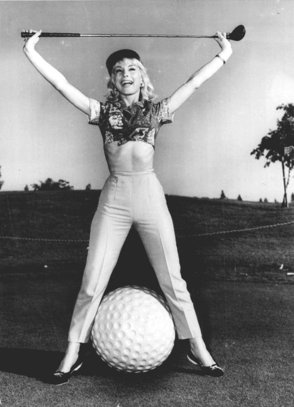 Barbara_Eden_b98