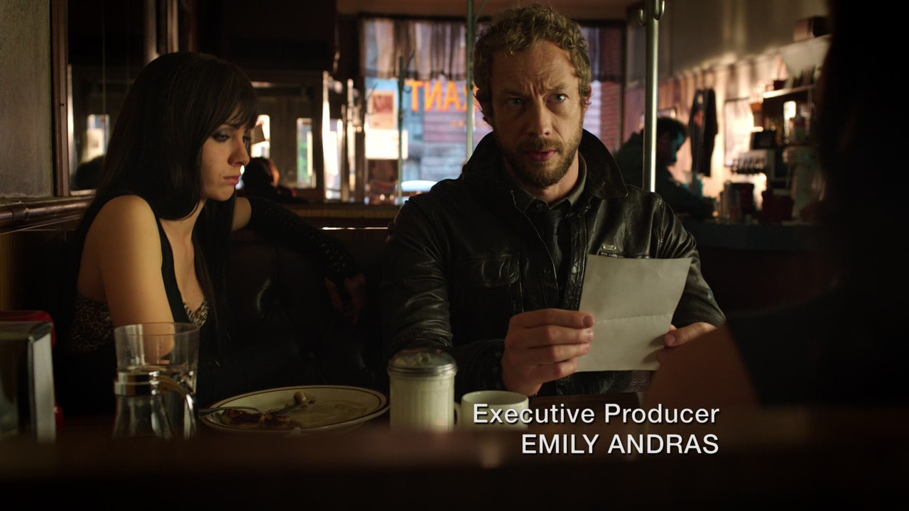 Lost Girl (2010) - S04E01 - In Memoriam (1080p BluRay x265 Langb