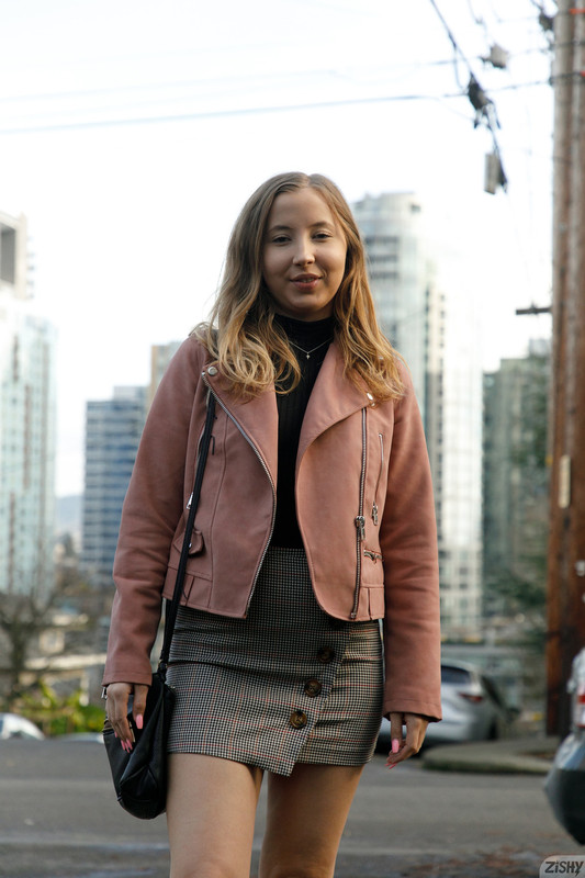 full_001_1423048823170420