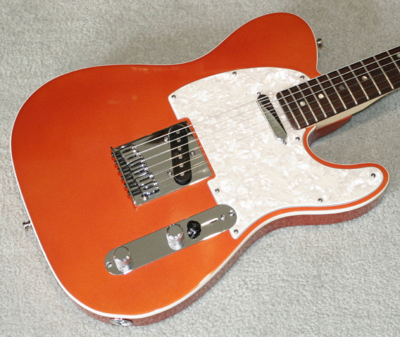 Fender2005USADeluxeBurntOrangeBody_1