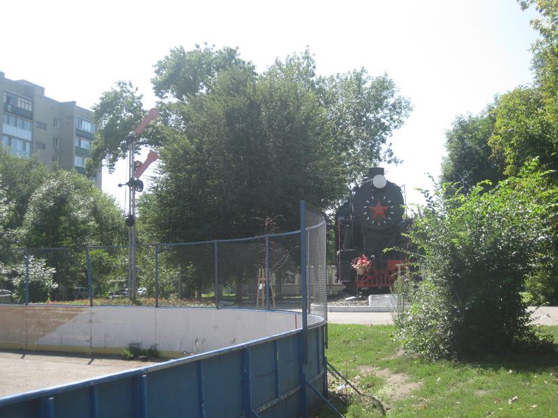 F2-01