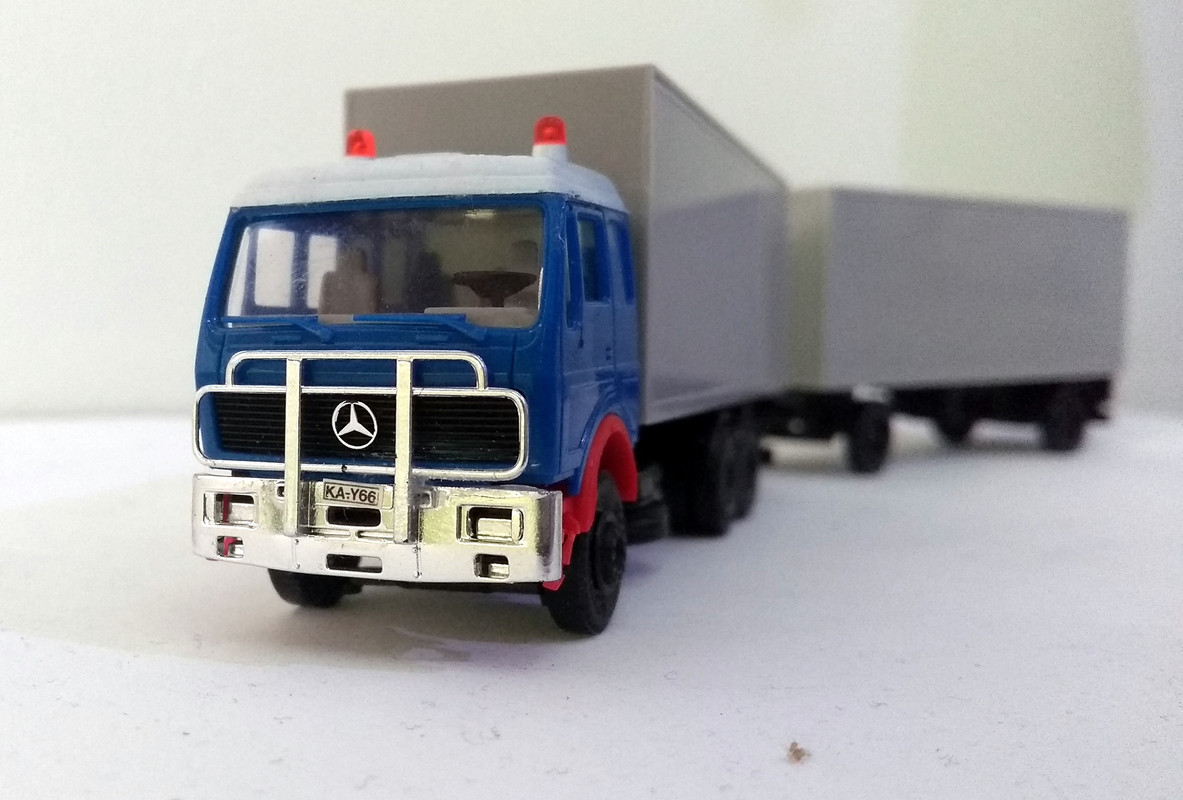 Mach (2586)