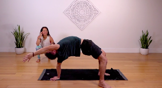 The Collective Yoga - Expansive Heart Openers The Collective Yoga - Expansive Heart Openers