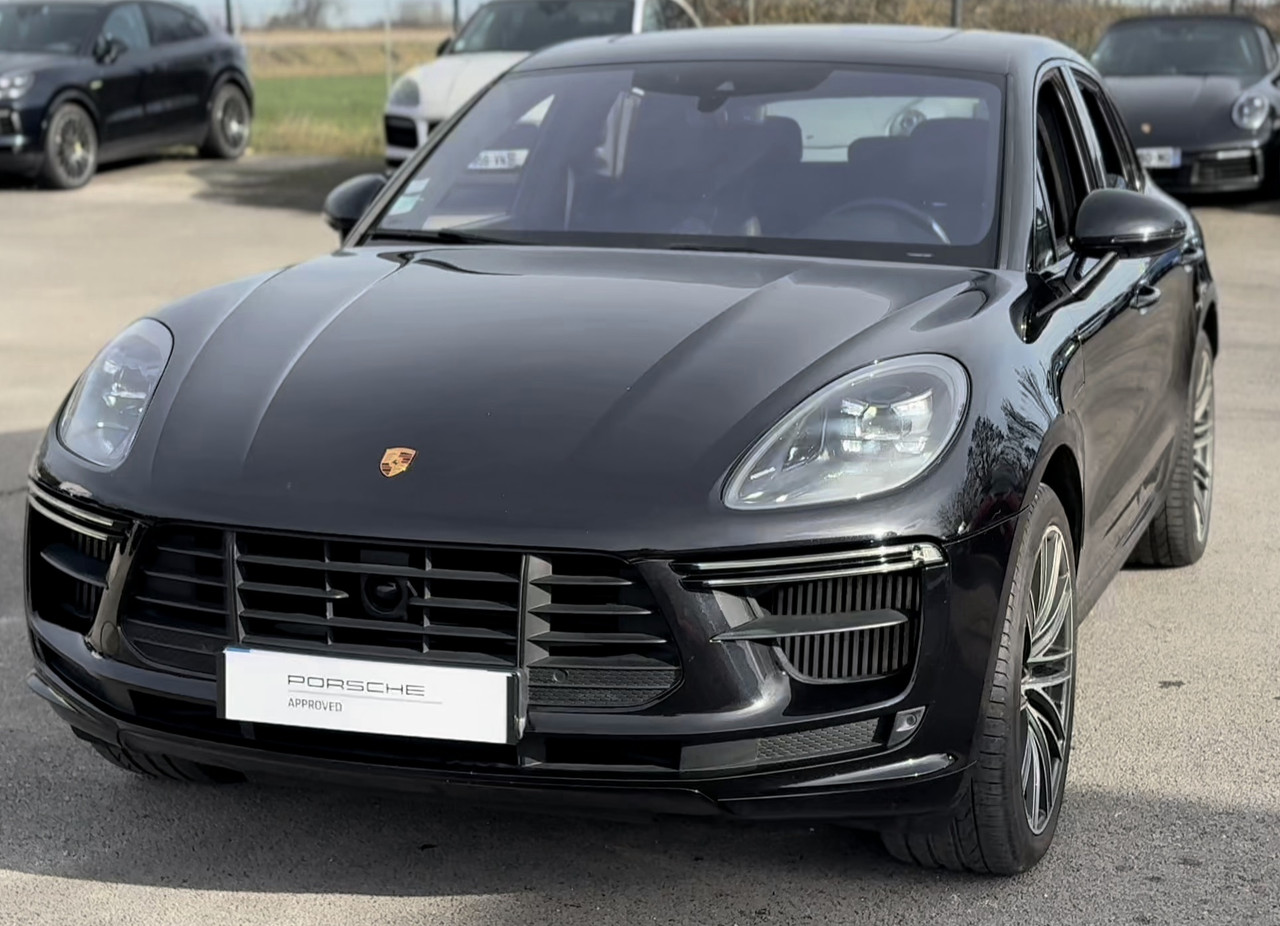 Porsche Macan (1)(1)