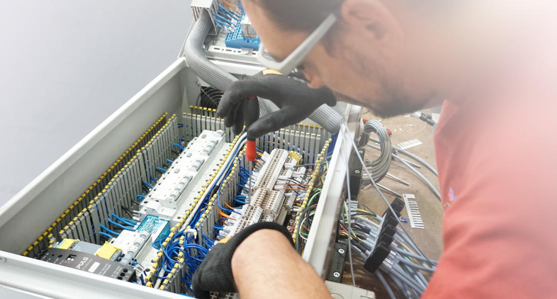 Castel Bolognese, Al via la prima Academy Comecer per formare e assumere addetti al cablaggio