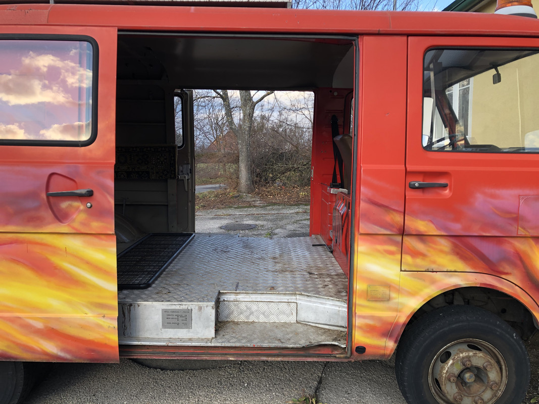 FA8F33F3-3170-4DCB-946F-AA48DA80B534