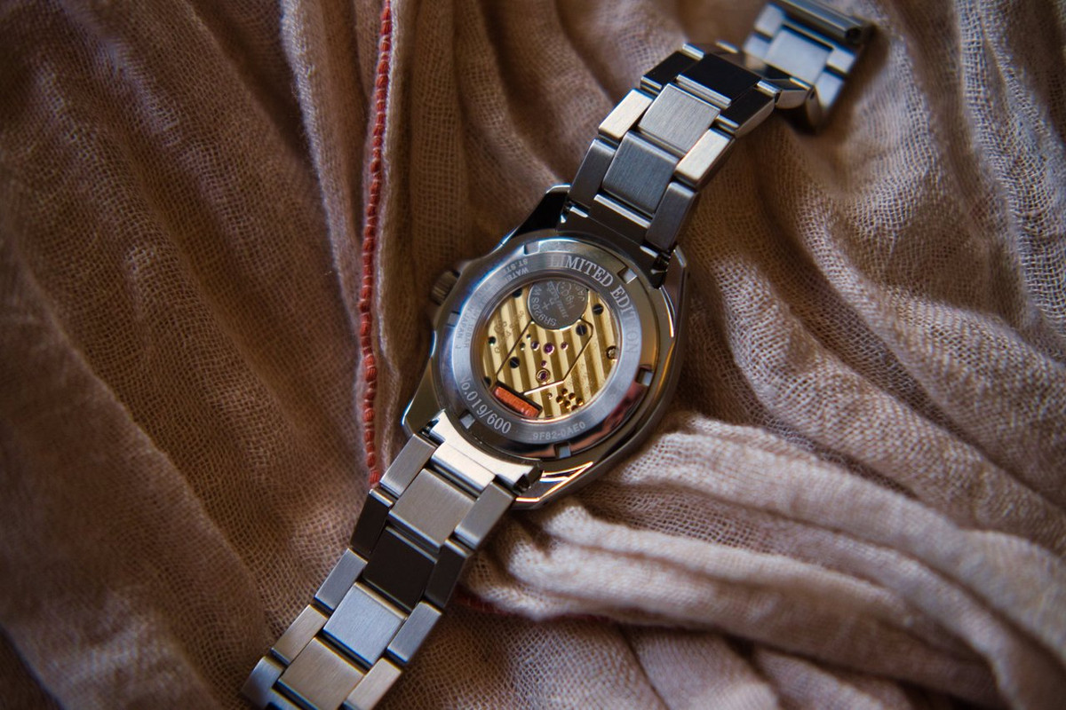 Le club des heureux propriétaires de Grand-Seiko Tome XVI - Page 2 XT011464-1