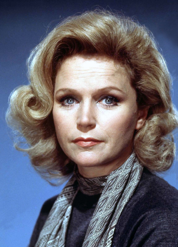 Lee_Remick_e04
