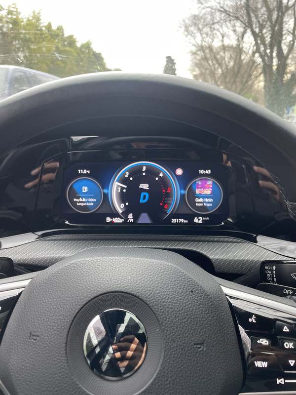 2E2E3342-EF8E-495D-90D7-33F66E7B3AF9