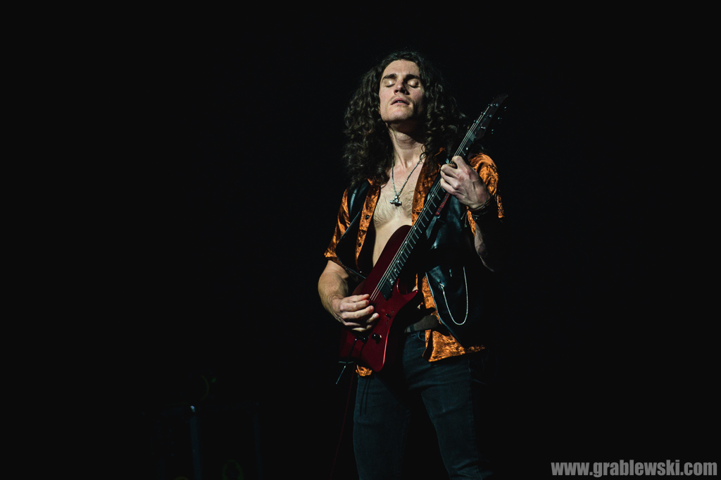 [Obrazek: 2023-05-03-Steve-Vai-022.jpg]