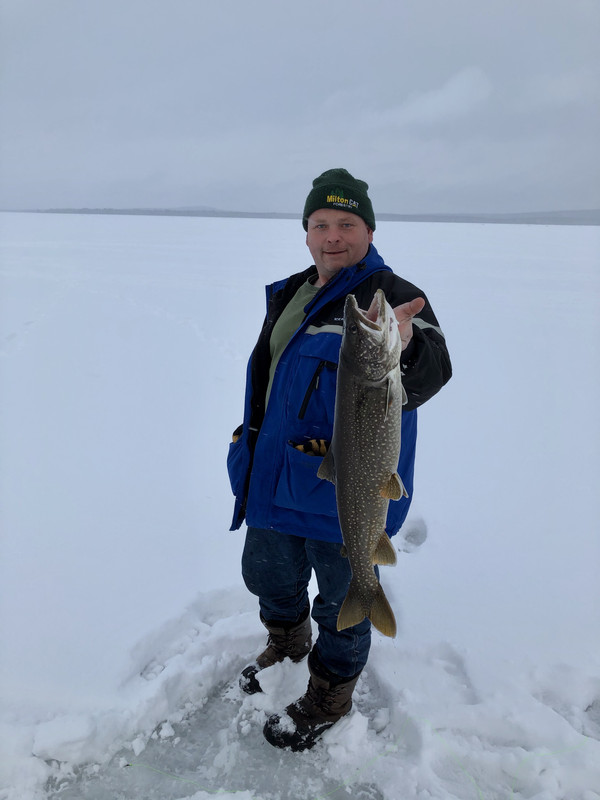 99A54060-2EEB-45BA-B95B-4BDB9D4230AF