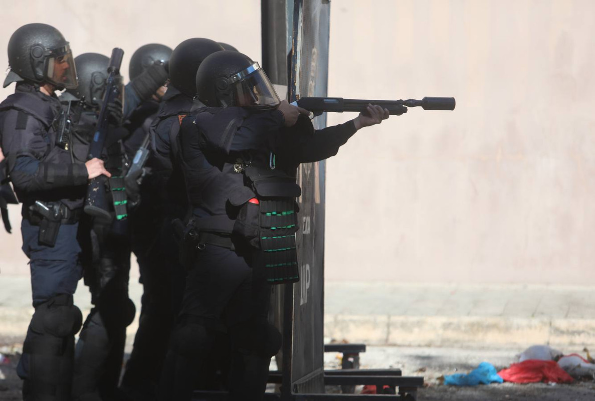 disturbios-huelga-agencias(15)_xoptimizadax