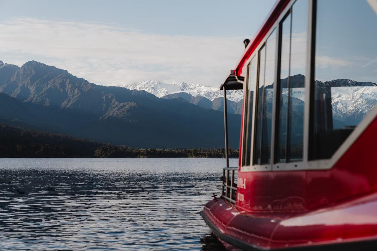 Cruise & Nature Walk | Shaara Deals
