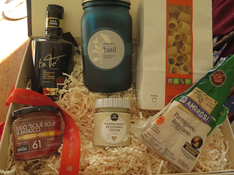 Gifts for Food Loving Travelers