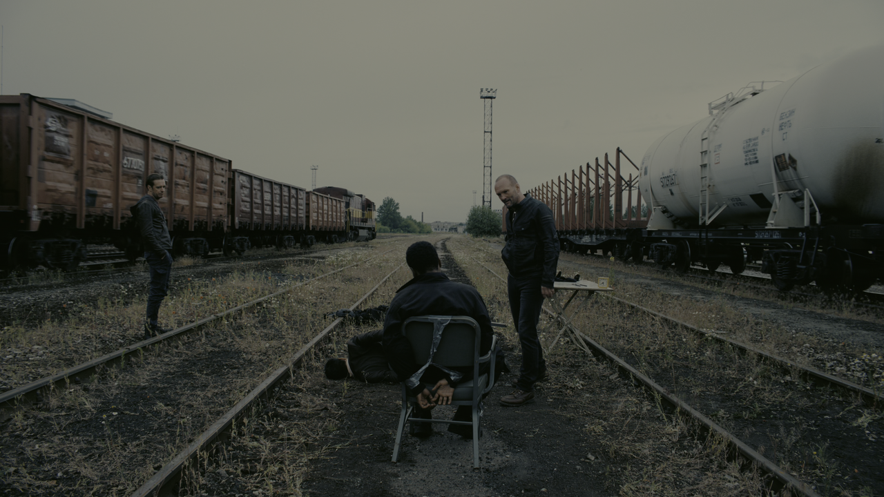 Tenet (2020) [BluRay Rip 2160p HEVC 10bit-HDR ITA-ENG AC3-SUBS] [M@HD].mkv_snapshot_00.07.10.414