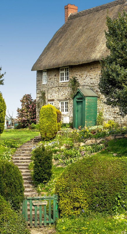 greencottagewilts.jpg