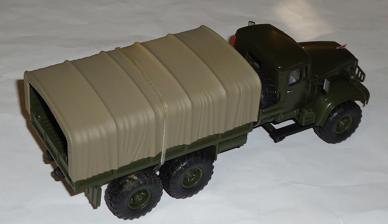 КрАЗ-255Б (1967-69)1