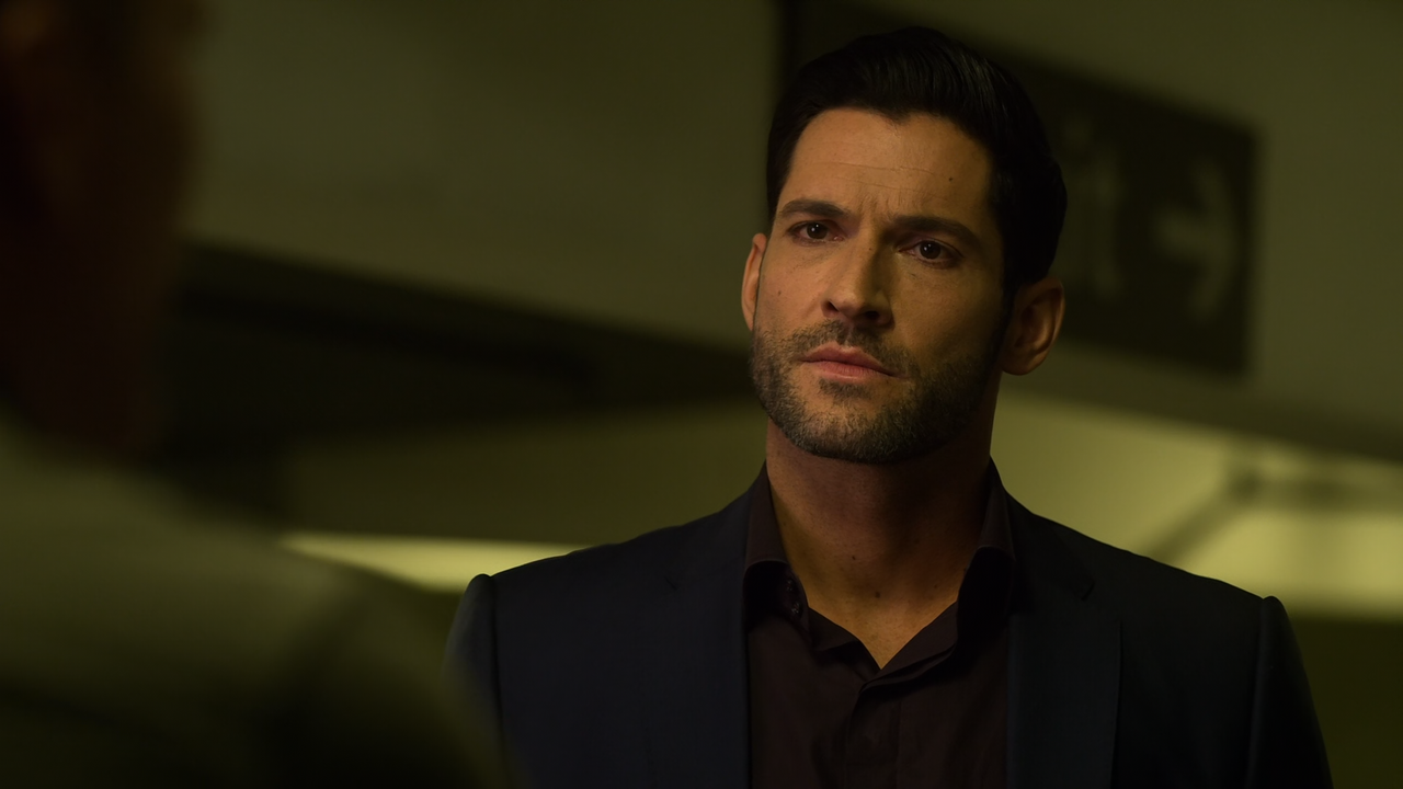 Lucifer.S04E06.Orgy.Pants.to.Work.1080p.10bit.BluRay.AAC5.1.HEVC-Vyndros.mkv_snapshot_20.39_[2020.06
