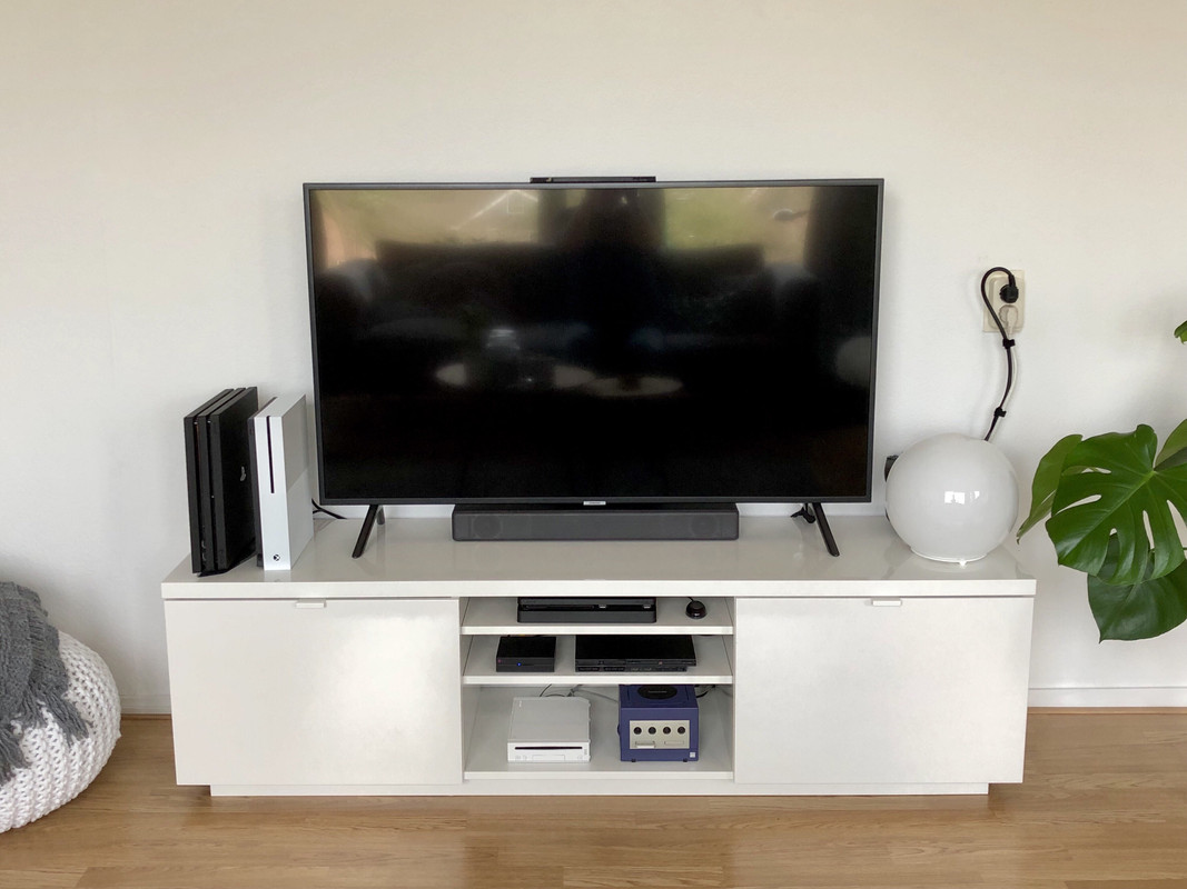 0AF04980-E987-4BFF-A21E-39A43C0BC7B5