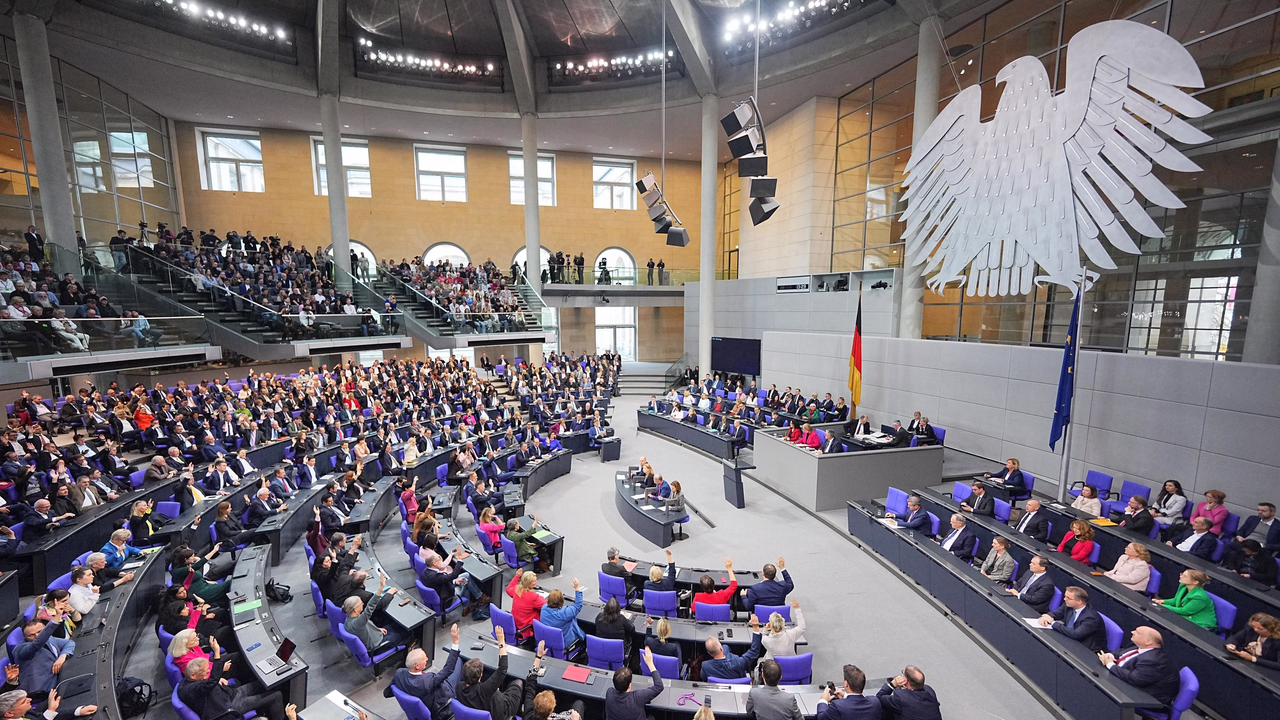 [Image: einfache-sprache-bundestagswahl-2025-bun...x2160.avif]