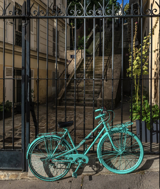 turquoise-bike-dis1.jpg
