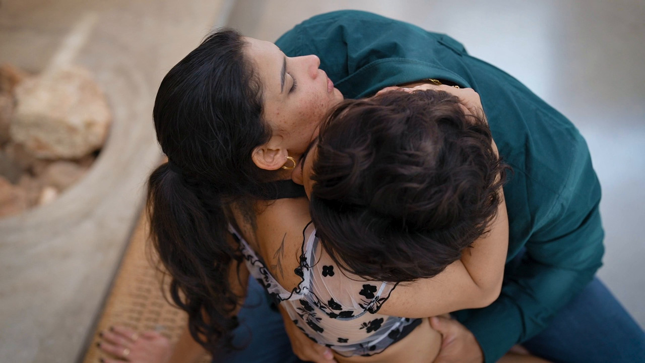 Reshmi Nair Hot Outdoor Tease Video mp4 0013 — Postimages