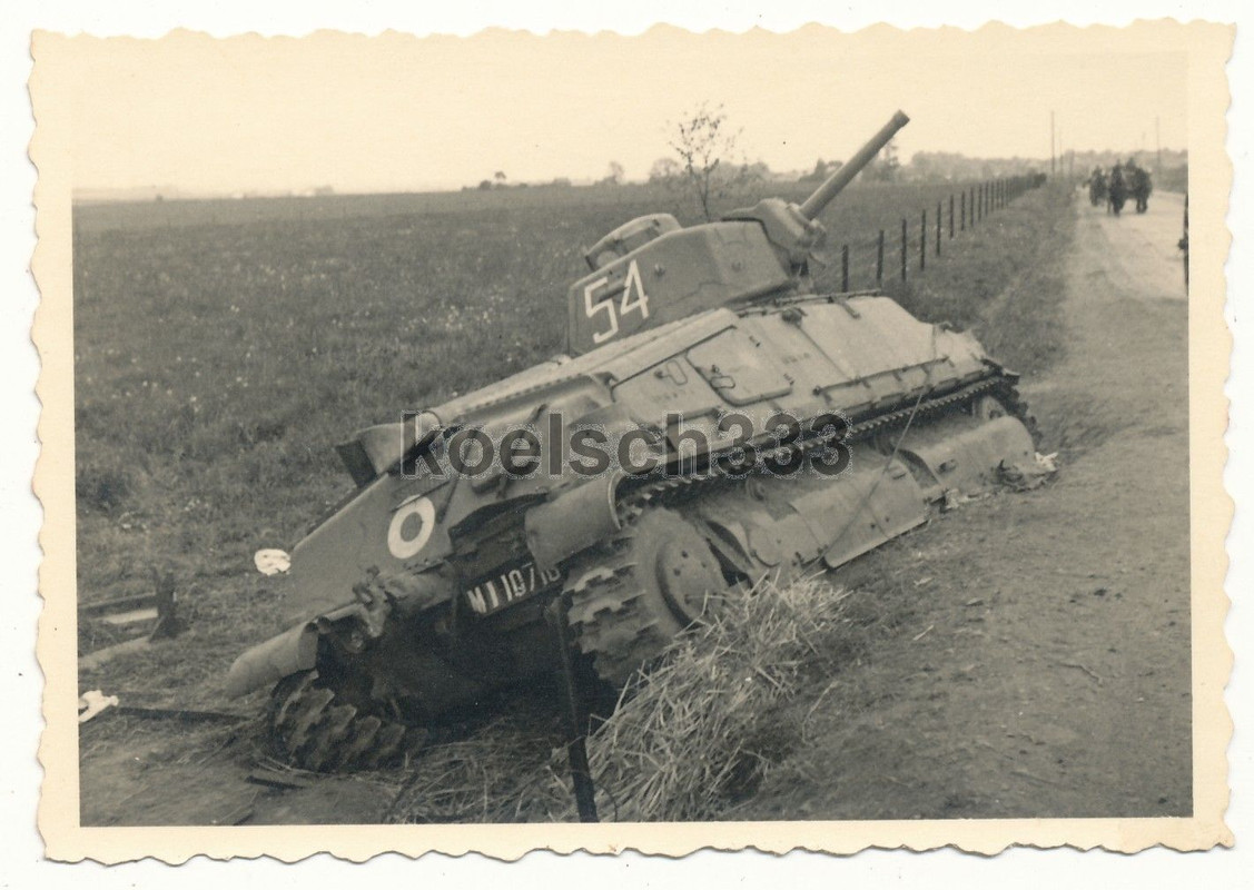 Foto französischer SOMUA Panzer Wehrmacht Beute 