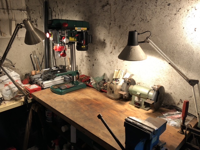 7EB5CA14-82D9-4D31-BD2E-4DB9B116E16A