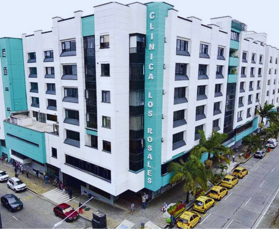 Dr. Martín Burbano - foto de presentación