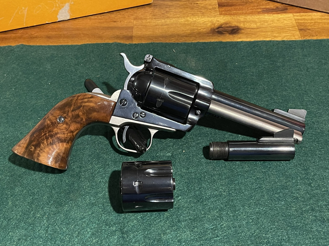 480CAFF4-C245-4D9D-AB8F-93D995CF150A