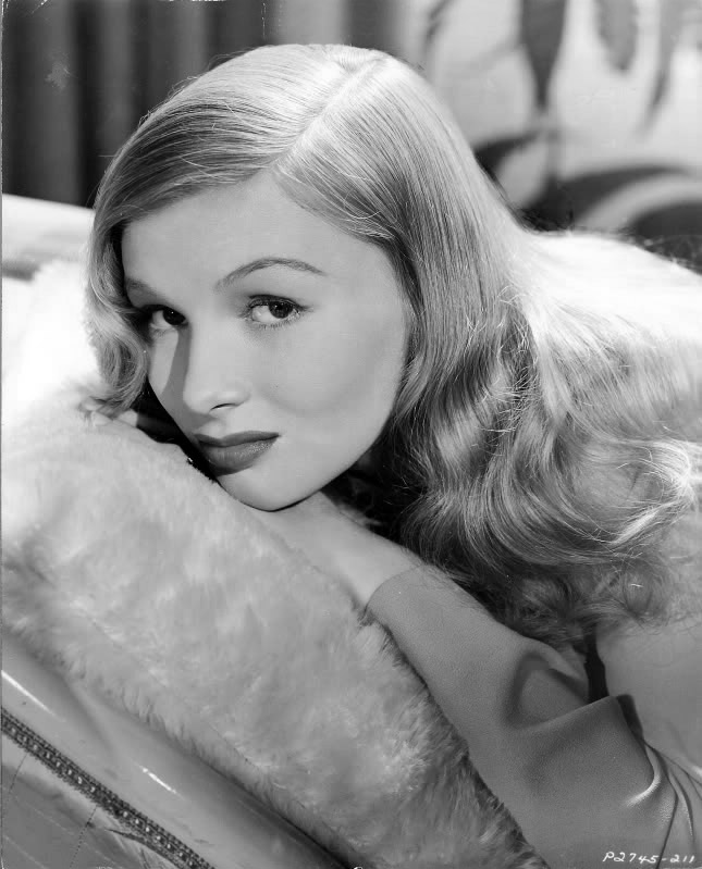 veronica_lake_mc24