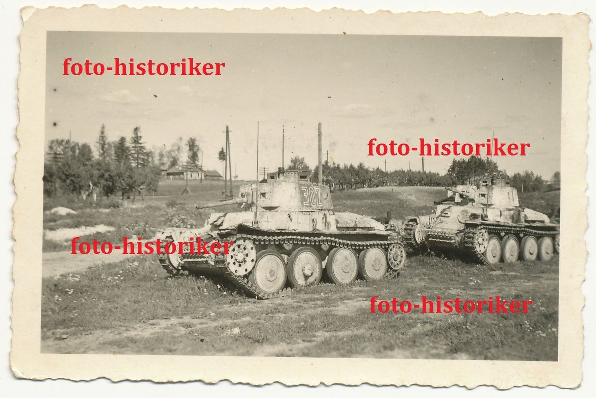 Tschechische BEUTE Skoda Panzer 38t Turm Zahl 30Z  1 Russland 1944