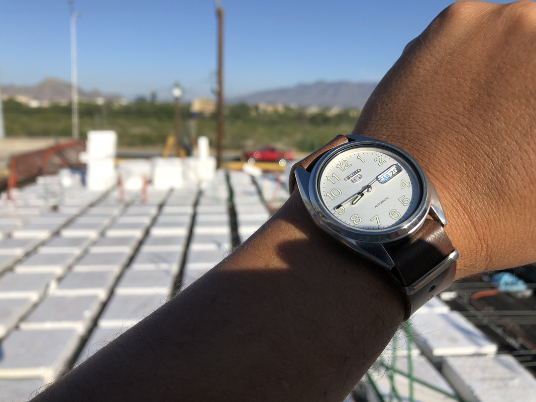 62BEB5F3-A4E8-42EC-90E1-82CE3DEB5AEC