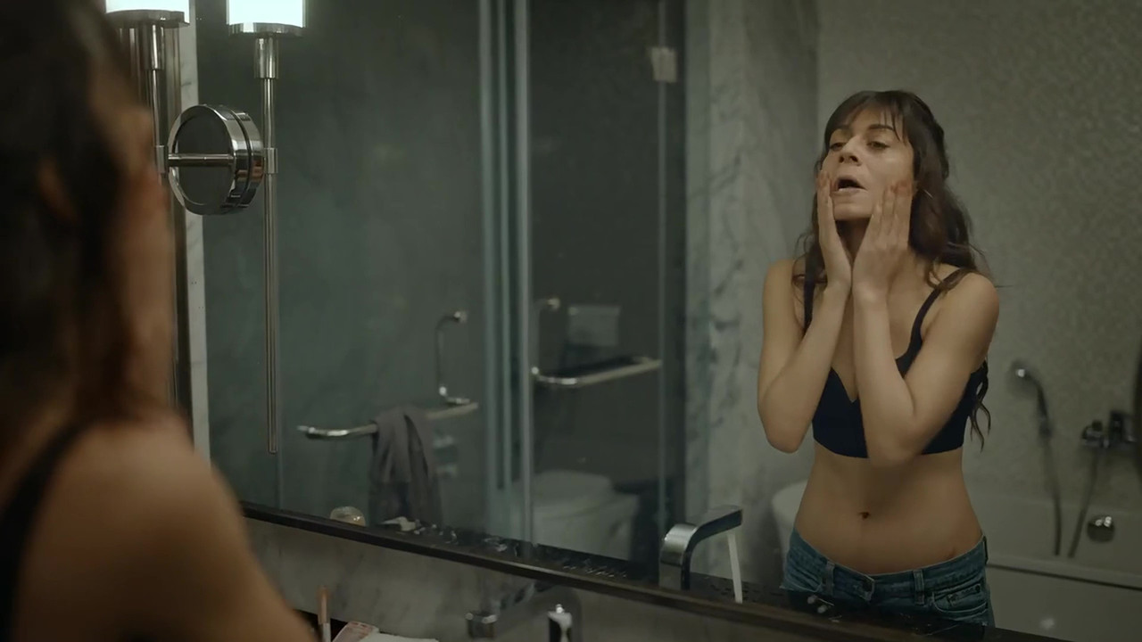 vlcsnap 2025 11 03 23h27m26s994