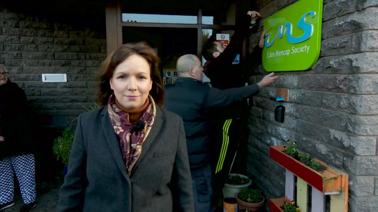 07 January - 18.00.00 - ITV News London. The latest news and wea
