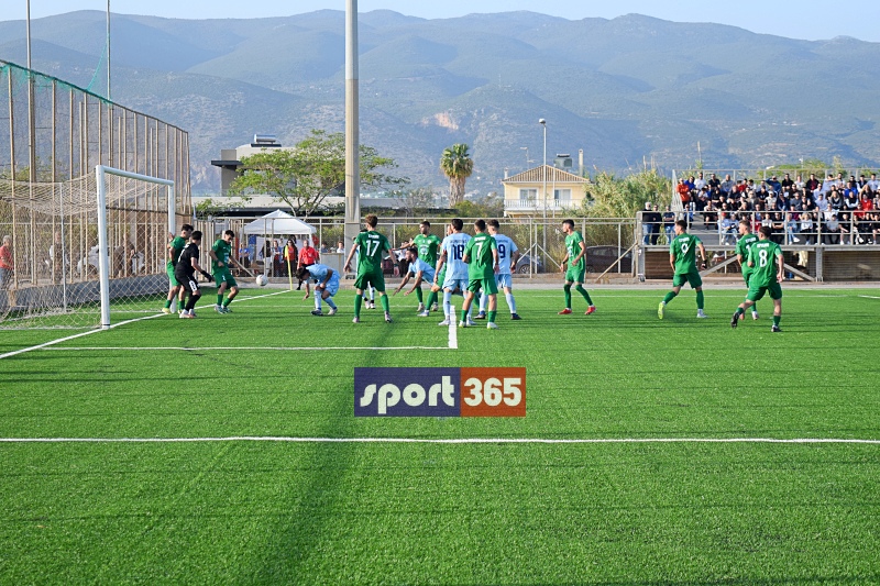 , &Tau;&omicron; &phi;&omega;&tau;&omicron;&rho;&epsilon;&pi;&omicron;&rho;&tau;ά&zeta; &tau;&omicron;&upsilon; &tau;&epsilon;&lambda;&iota;&kappa;&omicron;ύ &Epsilon;&rho;ά&nu;&eta;-&Pi;&alpha;&nu;&theta;&omicron;&upsilon;&rho;&iota;&alpha;&kappa;ό&sigmaf; (&phi;&omega;&tau;&omicron;)