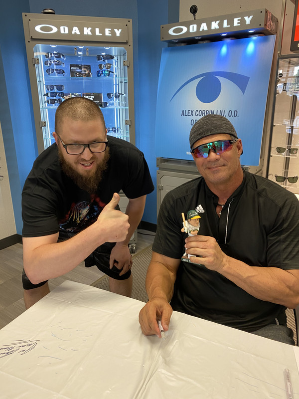 C5DA21AC-C24E-4144-B1B6-4C25C406E6F9