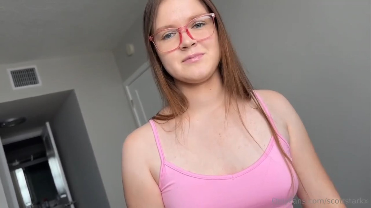 OnlyFans 2025 Ava Marina Sharing The Bed with Foreign Exchange Student