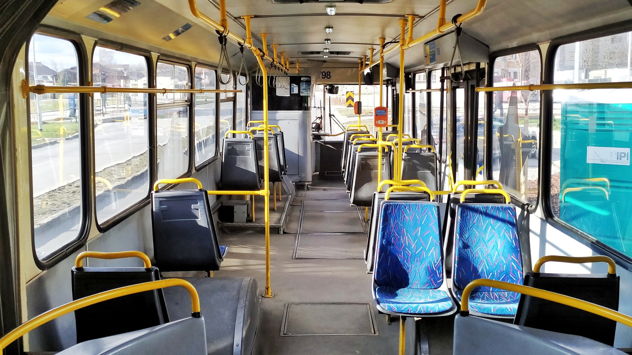 Volvo B10MA / Neobus 405GZ (2002/14) #798 - Enterijer(3)