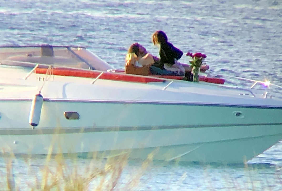 emmawatson-updates.com (33)