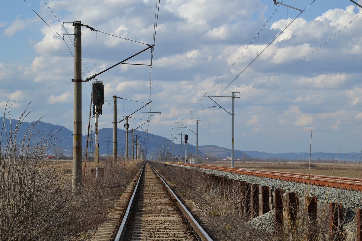 Linia 207 Simeria - Hunedoara, modernizare km0+000 - km2+700 DSC-7845