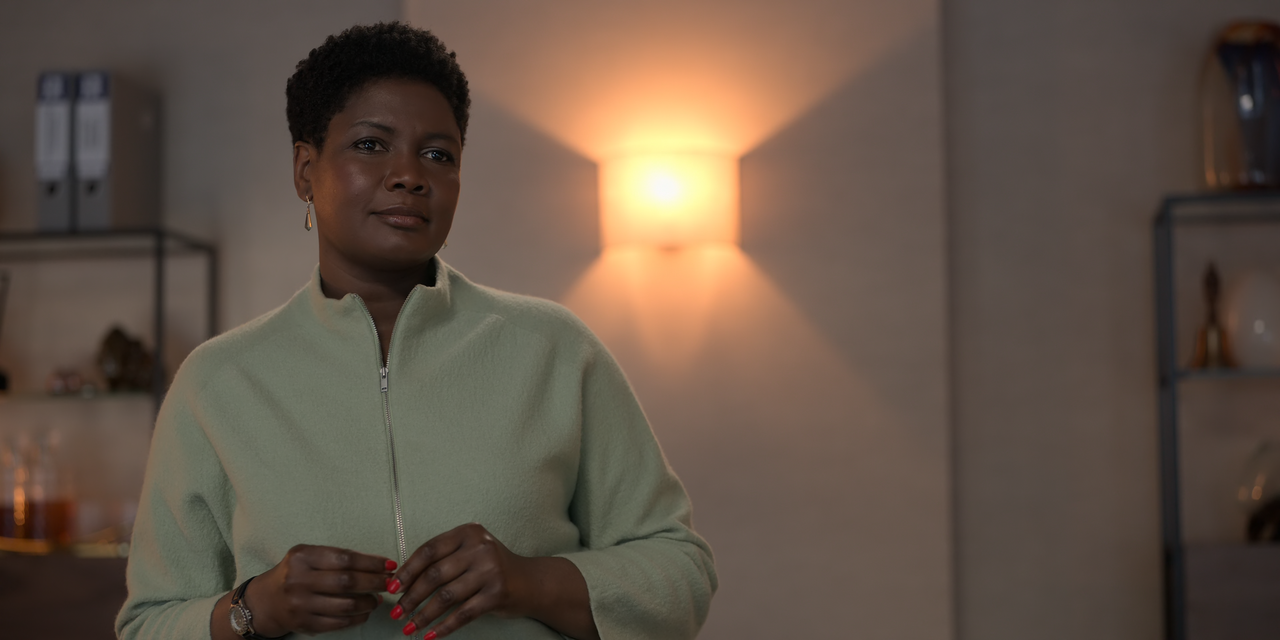 Ted.Lasso.S02E07.Headspace.2160p.10bit.ATVP.WEB-DL.DDP5.1.HEVC-Vyndros.mkv_snapshot_03.54_[2022.01.3