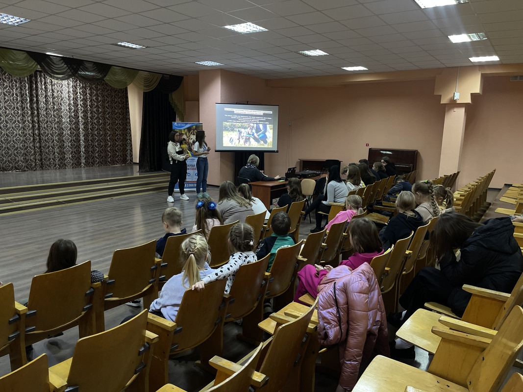 0106D45C-AF03-48DD-9152-57A86BB68138