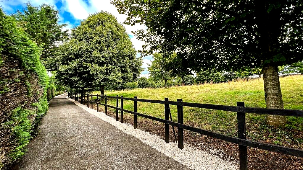 field-lane-HD.jpg