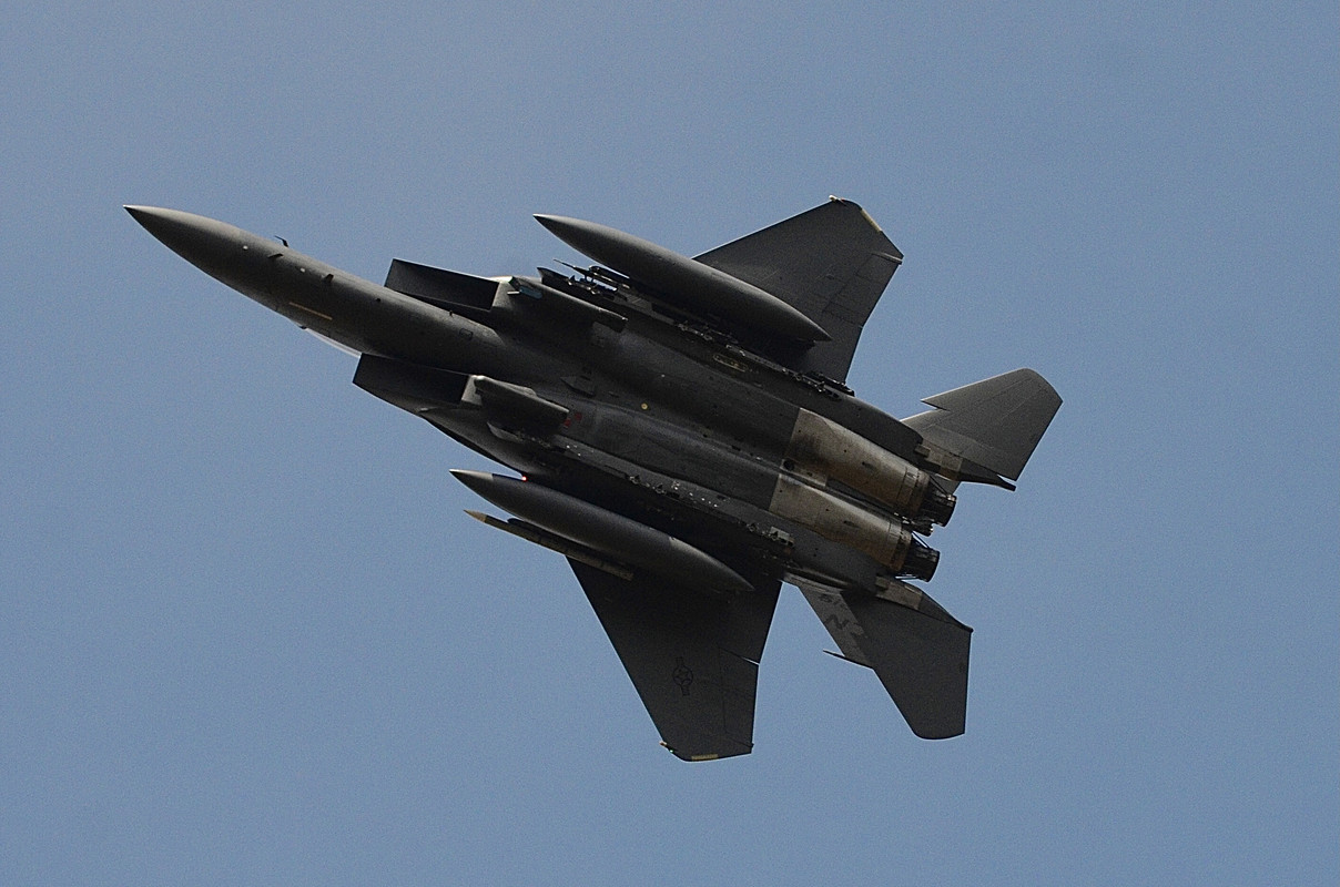 E6AB05F2-2F50-4BDA-A752-D7BC0765C026